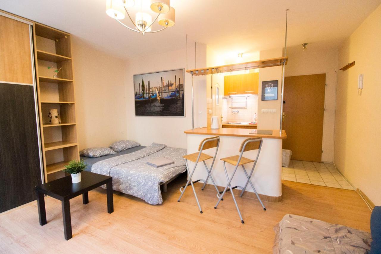Lucky Apartaments Old Town -Economy Breslavia Exterior foto