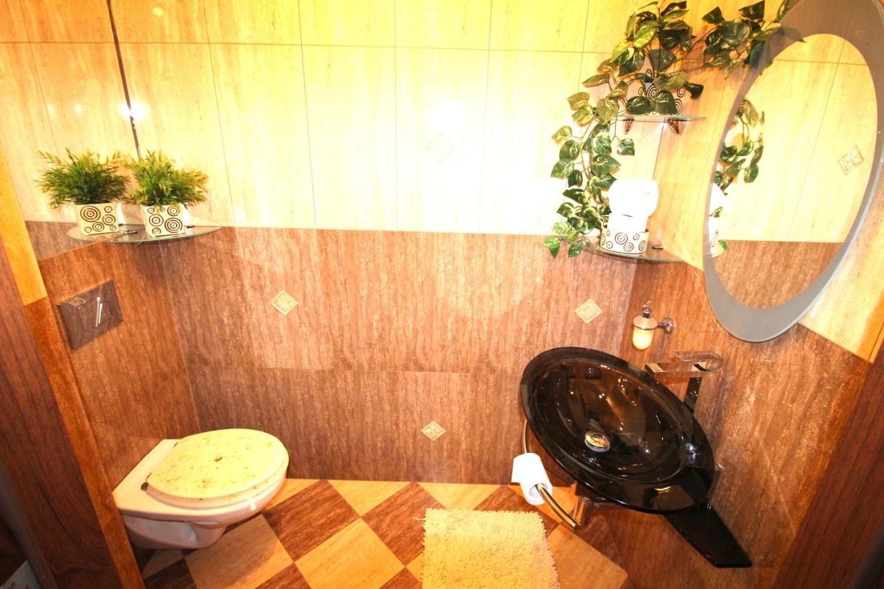 Lucky Apartaments Old Town -Economy Breslavia Exterior foto